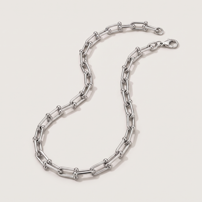 Vera Paperclip Necklace in silver finish - ARWELY, full view on a grey studio background