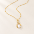 Ruban Pearl Necklace